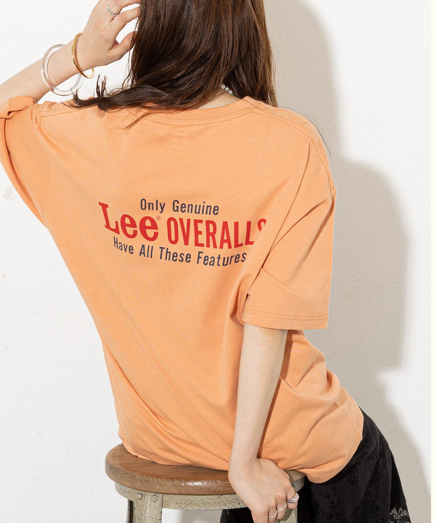 Lee リー コラボポケ付刺繍バックプリントtシャツ Discoat ディスコート レディース Pal Closet パルクローゼット パルグループ公式ファッション通販サイト