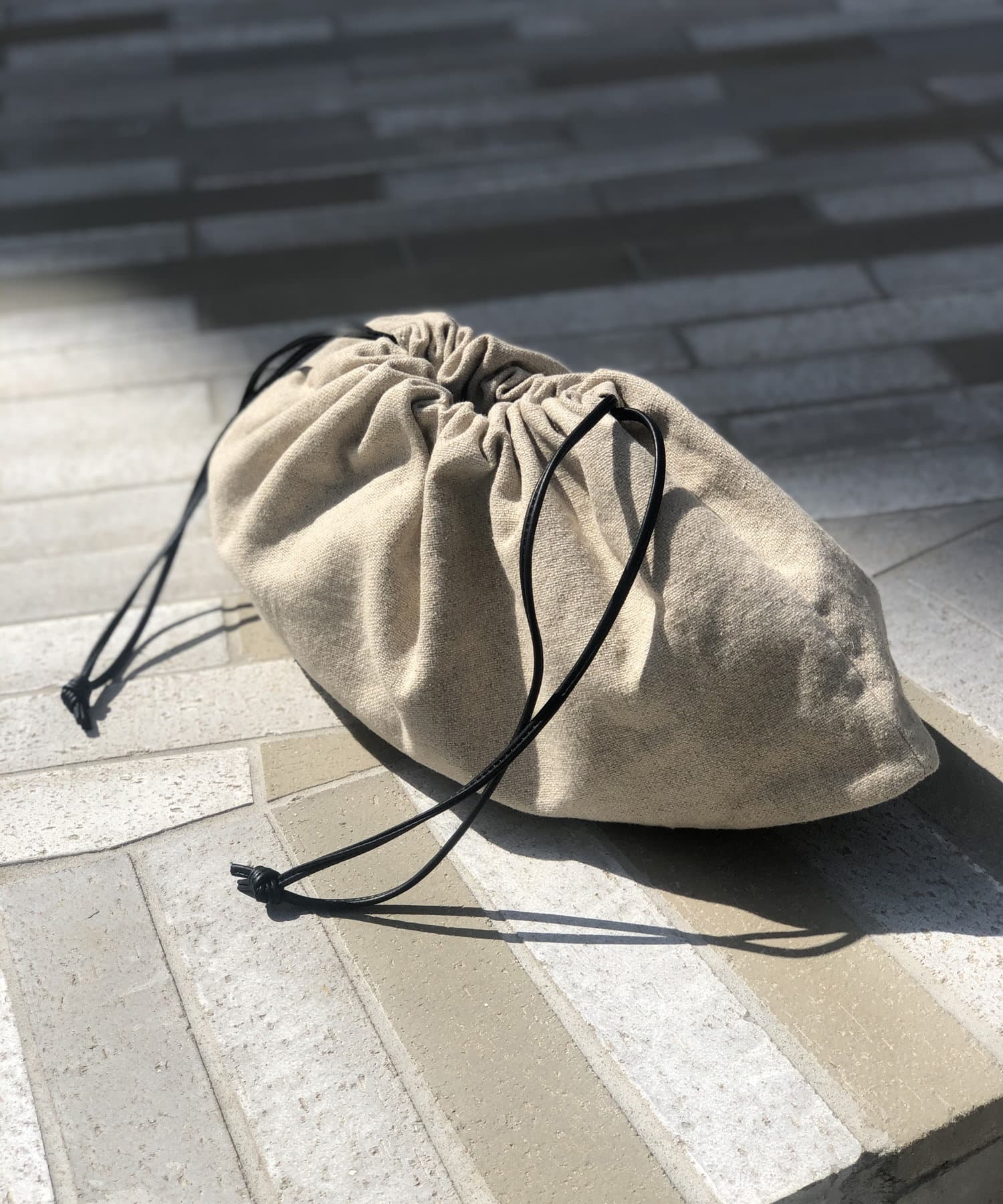 un dix cors(アンディコール) ここでしか手に入らない！【WEB限定】コンビ巾着バッグ