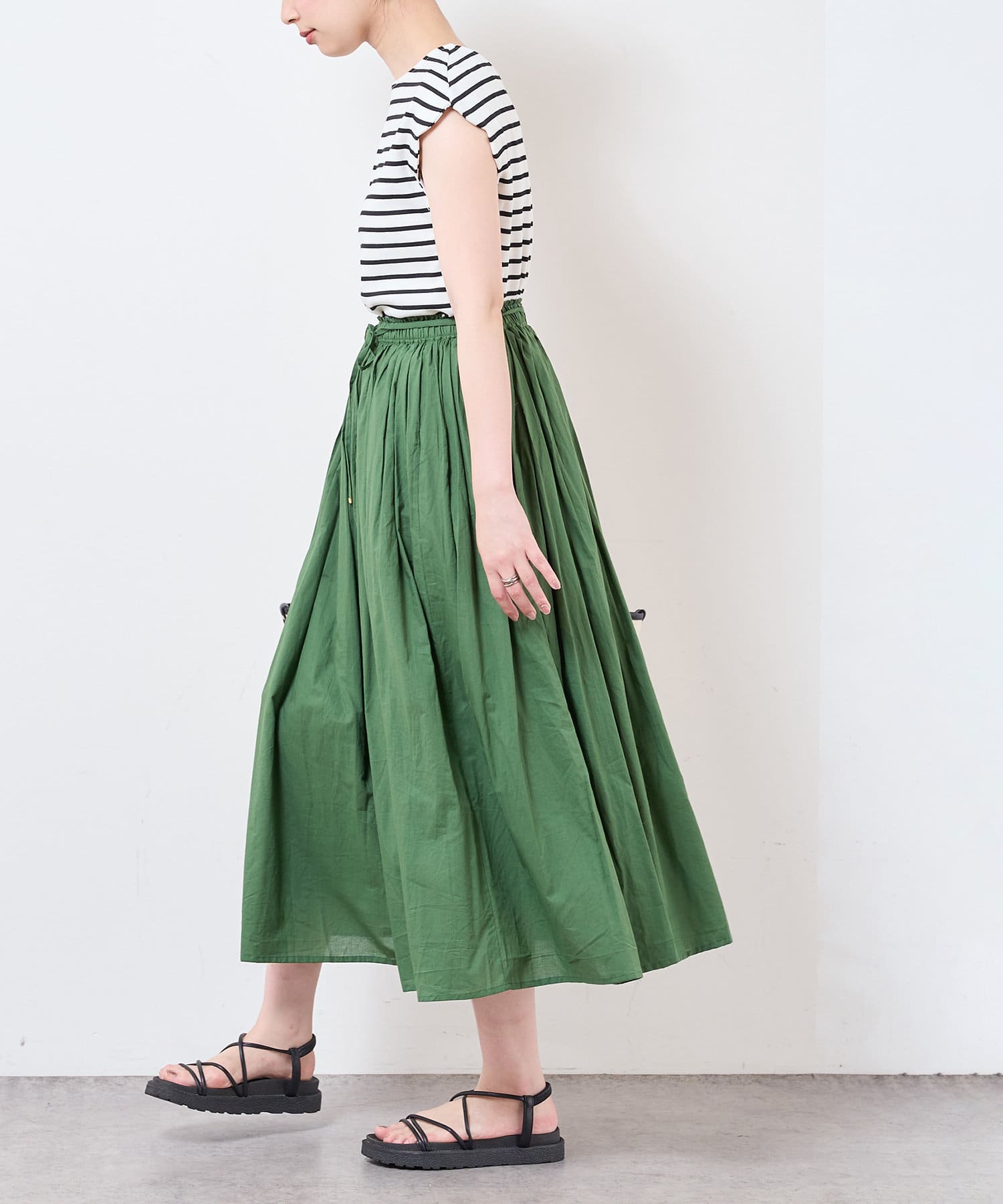 natural couture(ナチュラルクチュール) ギャザーフレアカラースカート