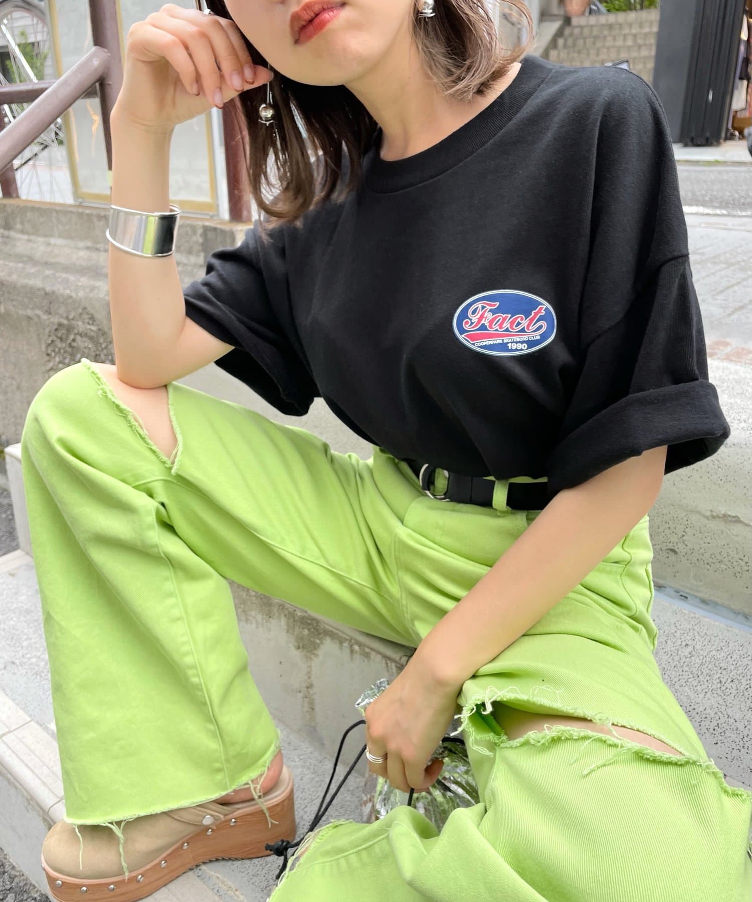 WHO’S WHO gallery(フーズフーギャラリー) COOPER FACT TEE