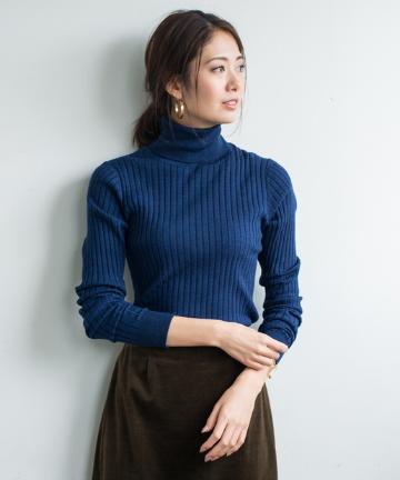 ロングスリーブタートルニット