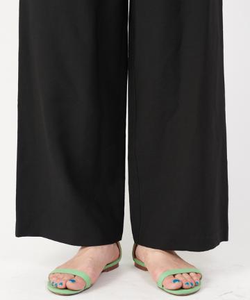 ストラップサンダル【オンライン限定カラー(green)】