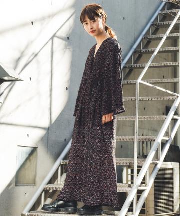 楊柳シフォン花柄ワンピース