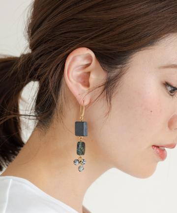 【DAVID AUBREY】ブラック楕円ピアス