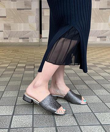 【Luca Grossi】ローヒールメタリックサンダル