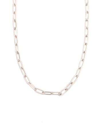 チェーンネックレス