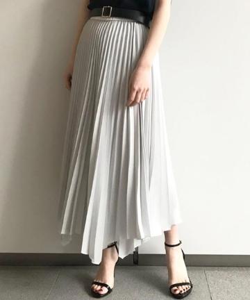 アンバランスヘムプリーツスカート