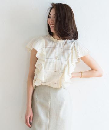 ラメフリルブラウス