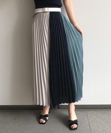 サテン切替プリーツスカート