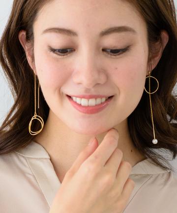 アシンメトリーピアス