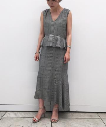 【Awfully】千鳥フリルワンピース