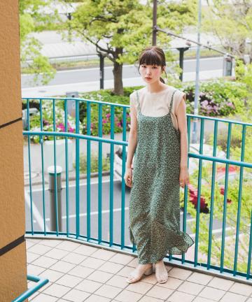 リーフ柄キャミワンピース