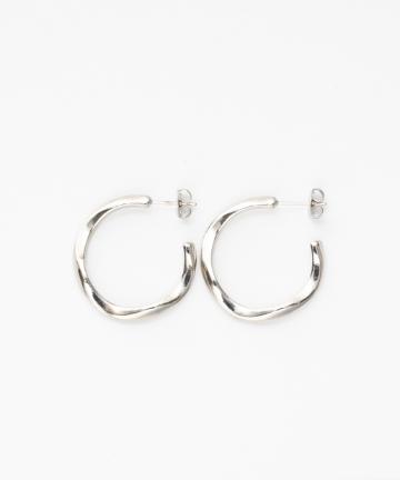イビツリングピアス