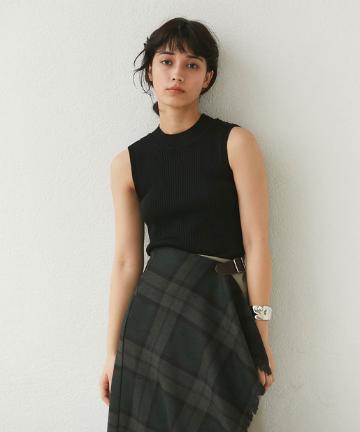 リブスタンドノースリニット