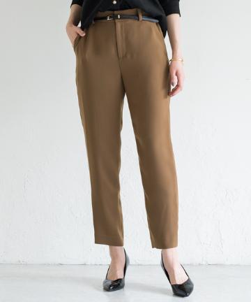 ノータックパンツ