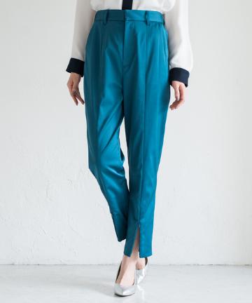 スリットパンツ