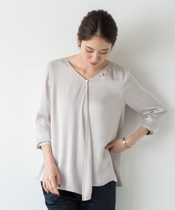 ドレープブラウス