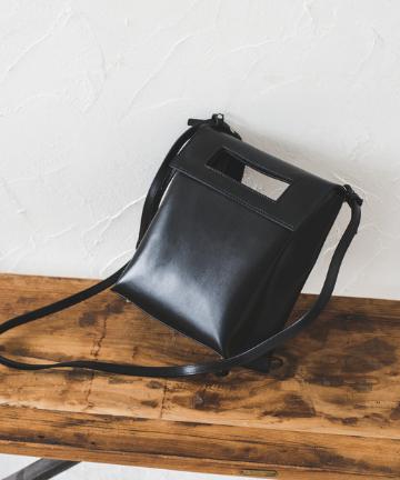 【YAHKI】スクエアバッグ