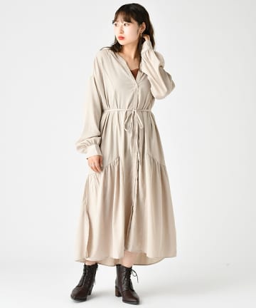 ギャザー使いワンピース