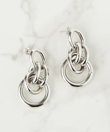 ボリュームピアス