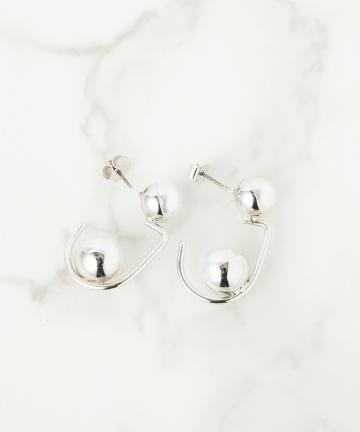 ダブルボールピアス