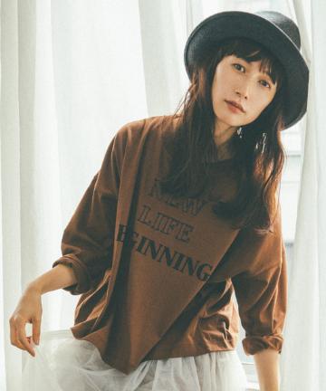 【Kazumiさん着用 2019AW】ロゴ刺繍×プリントＴシャツ