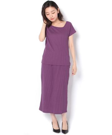 アシンメトリーネックワイドリブセットアップ