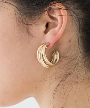 パイプリングピアス