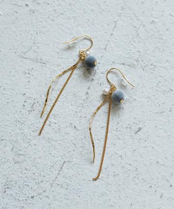 ミニファー付きツイストチェーンピアス