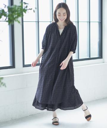 小花刺繍前開きワンピース