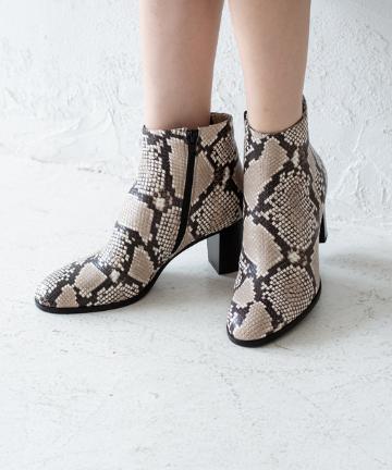 【FABIO RUSCONI】パイソン柄ショートブーツ