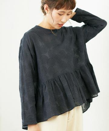 クロシェット刺繍切替プルオーバーブラウス