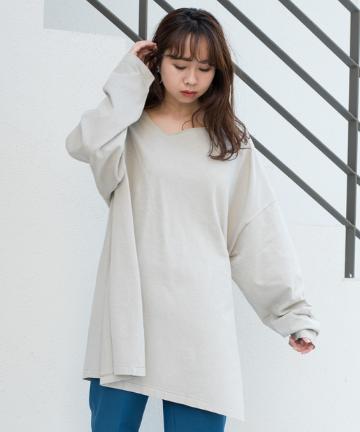 【WEB限定】アシメリメイクスリットロンTEE