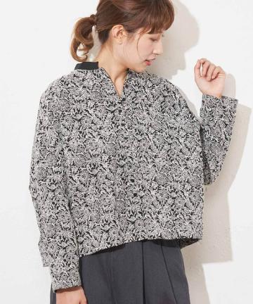 総刺繍前開きブラウス