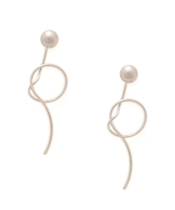 ワンノットピアス