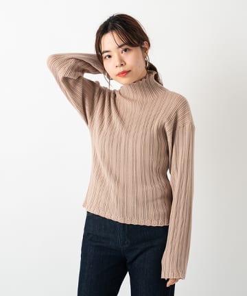 パターンメッシュハイネックリブニット