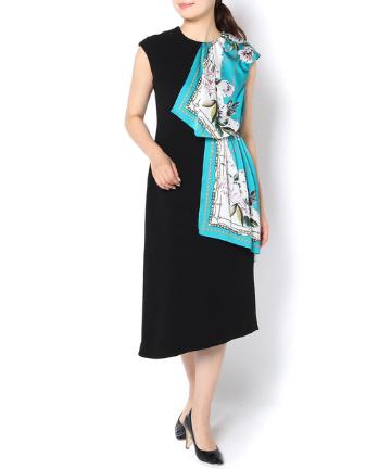 【PEELSLOWLY】スカーフプリントドレス