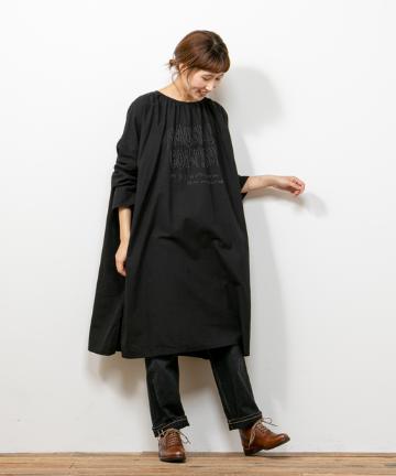 【日本製】【cotton100％】ロゴ刺繍ワンピース