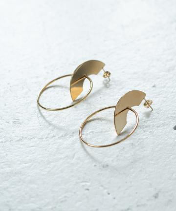 プレートフープピアス