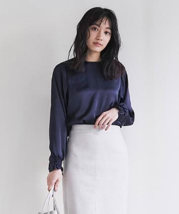 サテンブラウスTシャツ