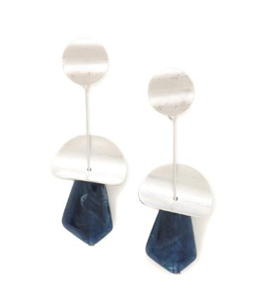 フェイクストーンピアス