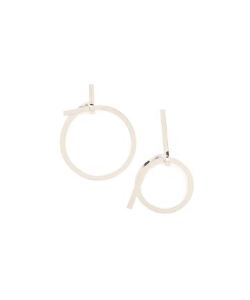 ダブルノットピアス