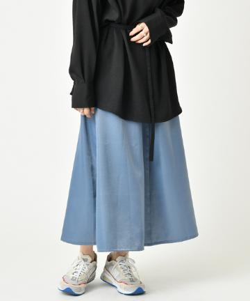 ミディ丈フレアスカート