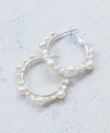 パールフープピアス