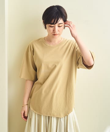 【R JUBILEE】ラウンドヘムカットソー