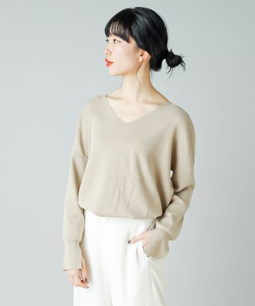 強撚総針Vネックニット