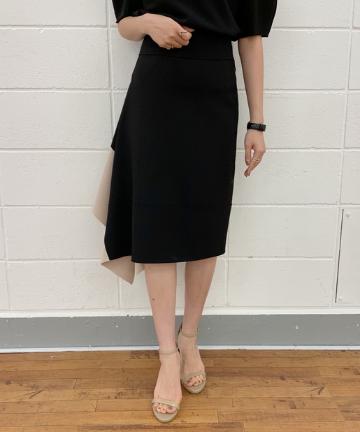 配色アシンメトリースカート