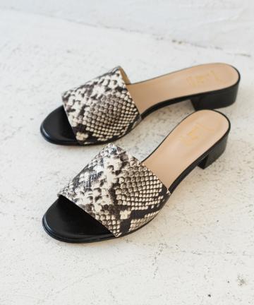 【Luca Grossi】パイソンフラットサンダル