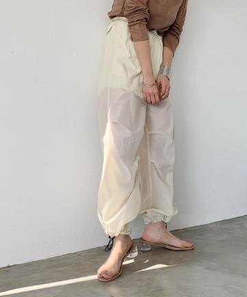 ナイロンドロストパンツ