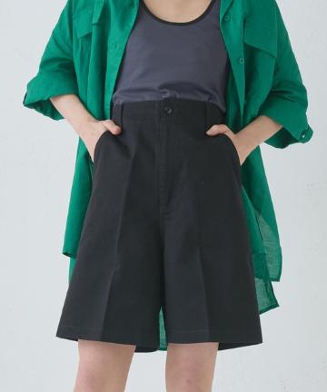 バックレースアップショートパンツ